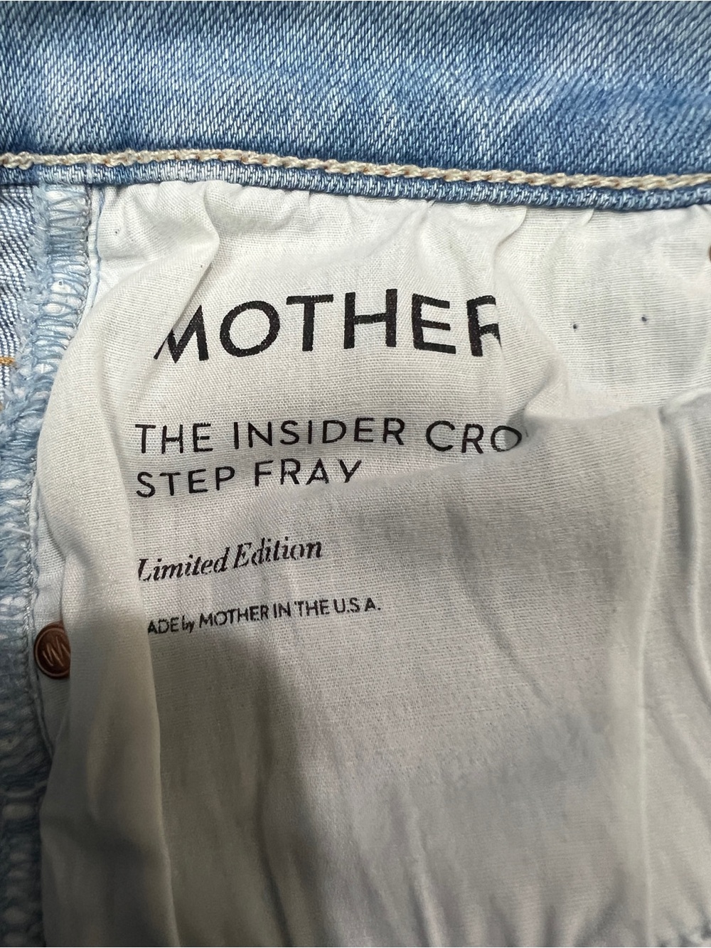 Mother The Insider Crop Step Fray Jeans in Wash Limited Edition Size 26 - Picture 9 of 11